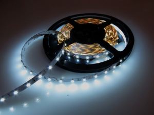 LED strip 12 Volt XENON WHITE 6000K - car, camper, caravan and more 2.5 meters without silicone layer IP33 - EAN: 6090435318393