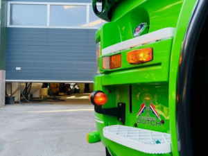 Instapbak vrachtwagen met Deense breedtelamp van het merk Gylle - EAN: 7392847309075