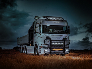 Scania Next Gen mit Siberia LED Stange 50 Zoll zweireihig - 498 W - EAN: 7323030183837