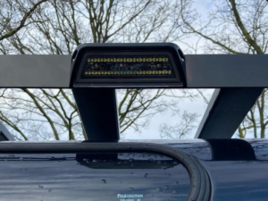 Roof rack of a JEEP with LED work light that shines to the side - EAN: 7323030185411