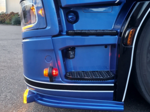 Scania vrachtwagen met Strands mini LED werklamp 12W - EAN: 7323030178468