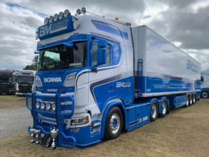 ADL00869 - full LED spotlight on Scania Next Gen truck without city light