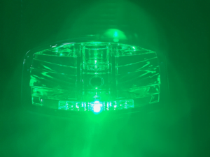 T10 LED lamp GROEN - geschikt voor 24 volt gebruik - te gebruiken als interieurlicht voor de vrachtwagen - set van 2 stuks - EAN: 6090439576591