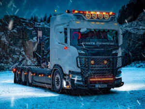 Vrachtwagen met Siberia UDX - 8inch