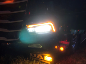 DAF NG LED Tagfahrlicht ORANGE – LED DRL-Einheit für DAF XF, XG und XG+ – passend für Modelle ab 2021 – EAN: 6090543927906