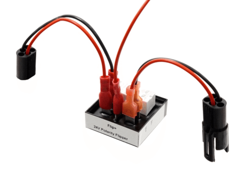 MTRS Dual color zonneklep lamp adapter - accessoire die een DUAL COLOR zonneklep lamp nodig heeft om een kleurenwissel te realiseren - EAN: 7423515590584