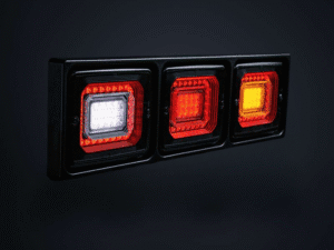 FOR9T Illusion 3 kamer achterlicht met IZE LED frame