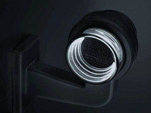FOR9T Geo gemonteerd op een rubberen arm - 5700K wit - smoke behuizing